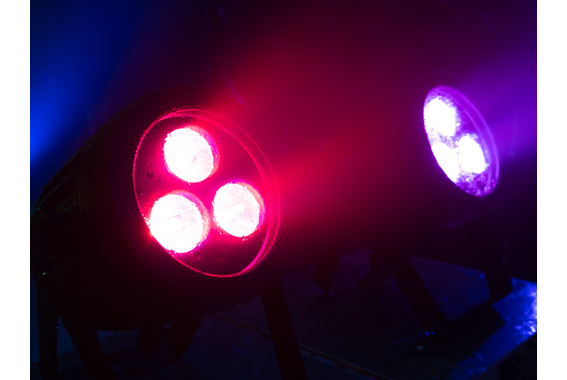 Eurolite Projecteur LED IP PAR 3x8W QCL image 10