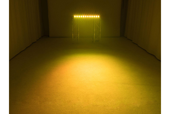 Eurolite LED Bar-12 QCL RGB+UV Balk image 10