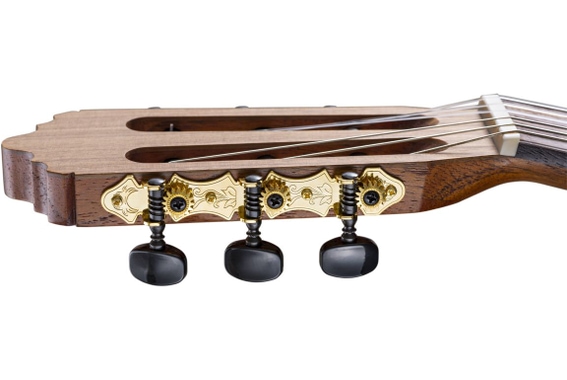 La Mancha Rubi CM Armrest Edition image 10