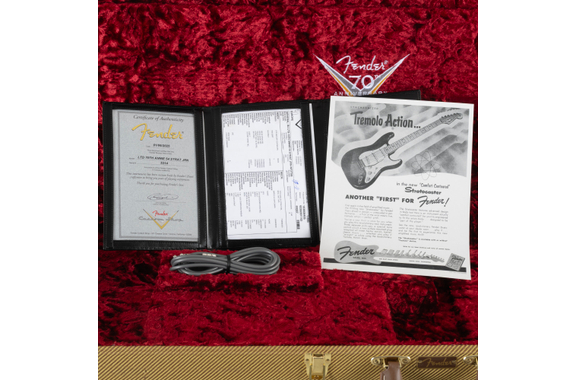 Fender Custom Shop Édition Limitée 70e Anniversaire 1954 Stratocaster Journeyman Relic Wide-Fade 2-Color Sunburst image 10
