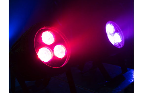 Eurolite LED IP PAR 3x8W QCL Spot image 10