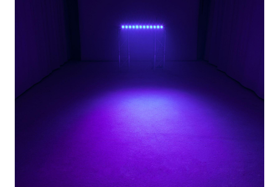 Eurolite LED Bar-12 QCL RGB+UV Balk image 11