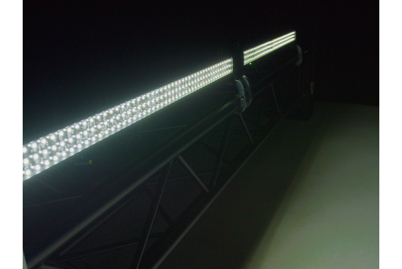 Eurolite LED PIX-144 RGBW Leiste  - 1A Showroom Modell (Zustand: wie neu, in OVP) image 11