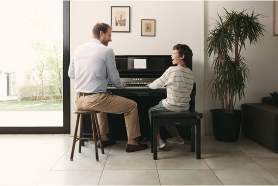 Yamaha CSP 295 PE Piano Digital negro brillante image 12