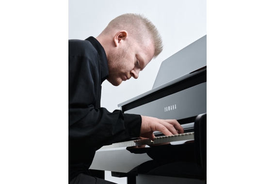 Yamaha CLP-875 PE Piano Digital Ébano Pulido image 12