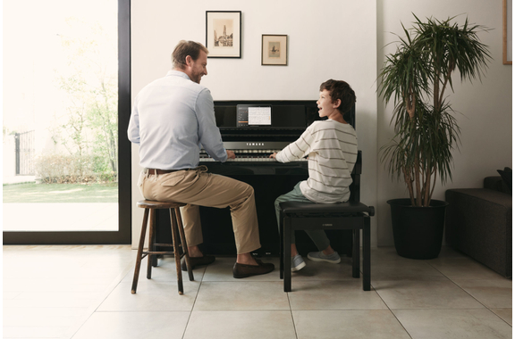 Yamaha CSP 295 PE Piano Digital negro brillante image 12