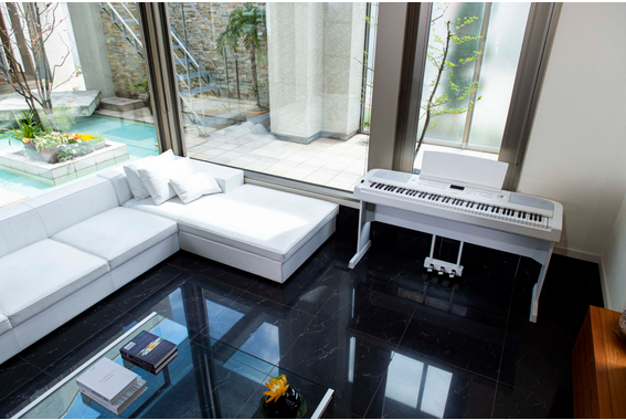 Yamaha DGX-670 WH Portable Piano White Set image 2