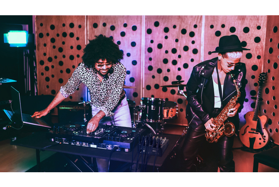 Pronomic B-403 Mini-Mixer mit Bluetooth® und USB-Recording  - Retoure (Zustand: sehr gut) image 2