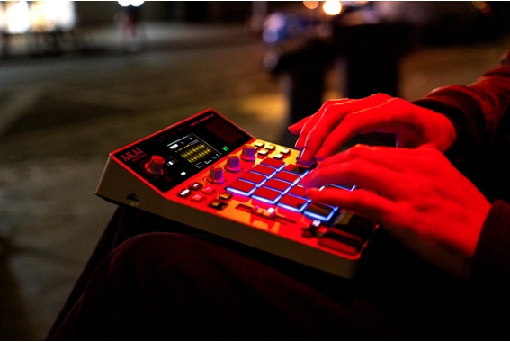 Akai MPC Sample image 2