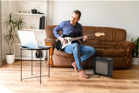 Rocktile Scream-15 Gitarrenverstärker  - Retoure (Zustand: gut) image 2