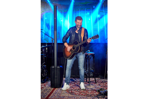 Bose L1 Pro8 Portable Line Array System  - Retoure (Zustand: sehr gut) image 2