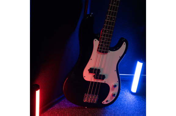 Rocktile Puncher E-Bass Black image 2