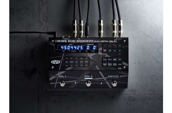 Boss SDE-3000EVH Pedal de Delay Dual image 2