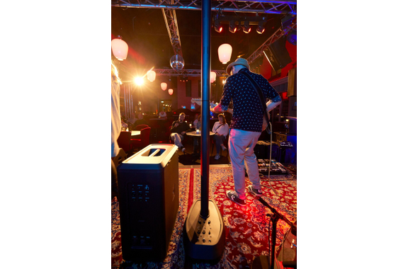 Bose L1 Pro32 Portable Line Array System mit Sub2 Bassmodul  - Retoure (Zustand: sehr gut) image 2