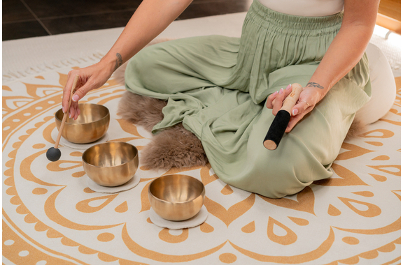 Meinl Sonic Energy Yoga Nidra Singing Bowl Set image 2