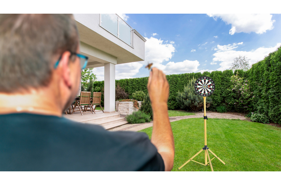 Stagecaptain DBS-1715 BullsEye Pro Dartscheibe + Ständer Set Gold image 2