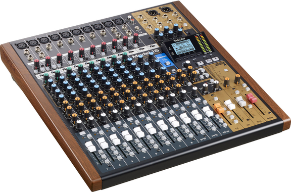 Tascam Model 16 image 2