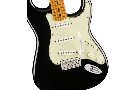 Fender Vintera II Road Worn '60s Stratocaster Black image 3