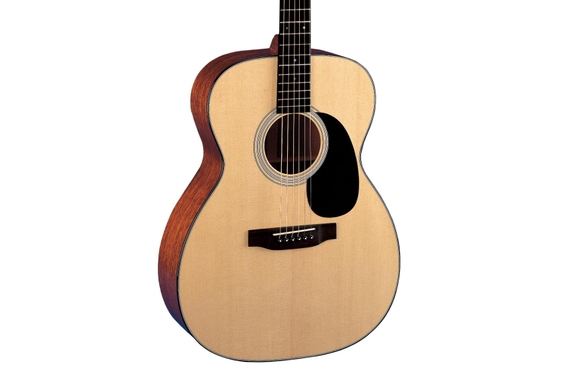 Martin Guitar 000-18 image 3