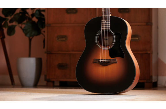 Taylor 117e Special Edition Dark Tobacco Burst image 3