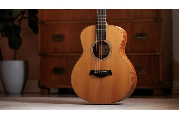 Taylor GS Mini-e Édition Limitée Figured Koa image 3