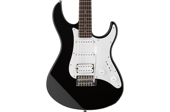 Yamaha Pacifica 012 BL E-Gitarre Black image 3