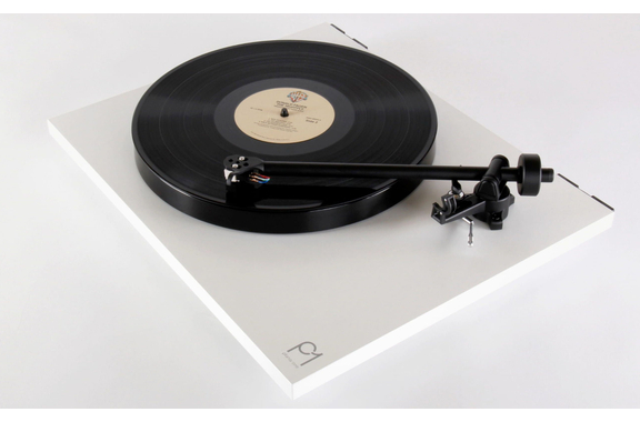 Rega Planar 1 Matt White image 3