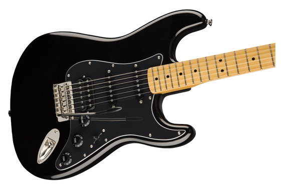 Squier Classic Vibe '70s Stratocaster HSS MN Black Gigbag Set image 4