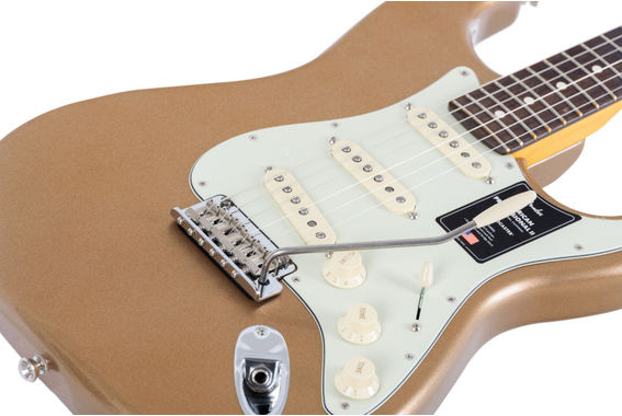 Fender Limited Edition American Professional II CCE Stratocaster Firemist Gold image 4