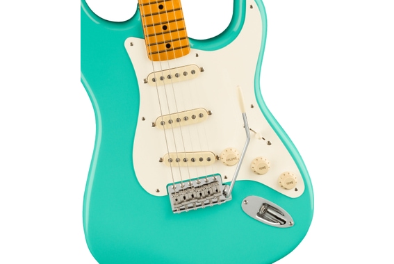 Fender American Vintage II 1957 Stratocaster Sea Foam Green image 4