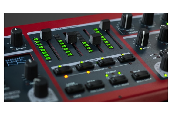 Clavia Nord Wave 2 Performance Synthesizer SET image 4