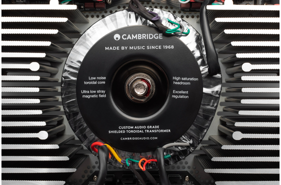 Cambridge Audio EXA100 Amplificatore Integrato Lunar Grey image 4