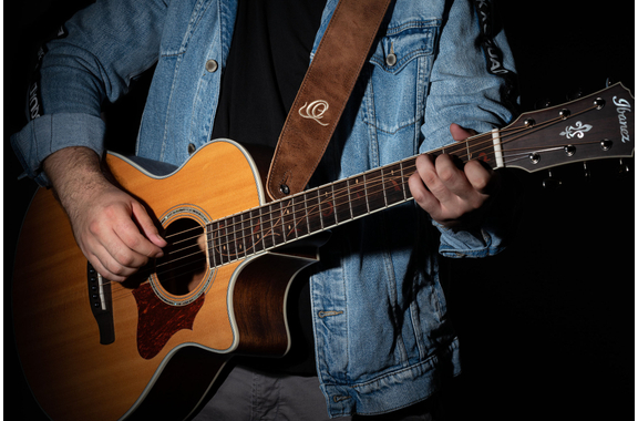 Ortega OSSU-40 Guitar Strap Suede Cognac image 4
