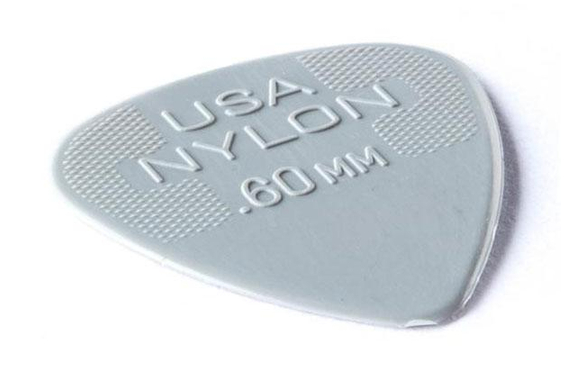 Dunlop Nylon Standard Picks 0,60 mm 12er Player's Pack image 4