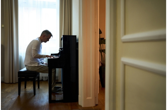 Roland LX9-CH E-Piano Anthrazit image 4