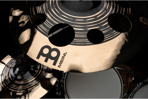 Meinl Classics Custom Dual 18" Trash Crash image 5