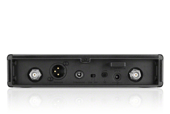 Sennheiser XSW 2-CI1 Instrument Wireless Set incl. HS-31 EA Headset Beige image 5