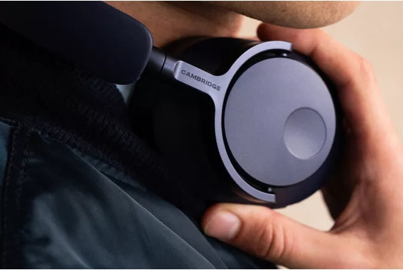 Cambridge Audio Melomania P100 SE Cuffie Blu image 5