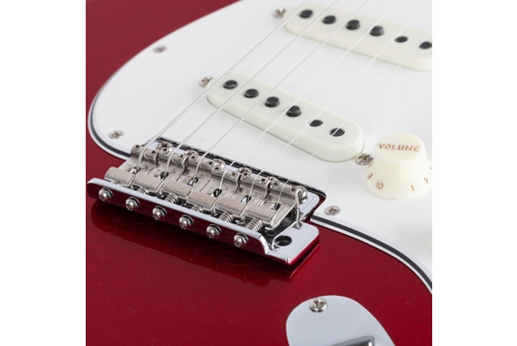 Fender Limited Edition Roasted '65 Strat DLX Closet Classic Aged Candy Apple Red image 5