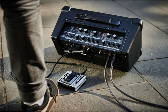 Roland CUBE Street II image 5