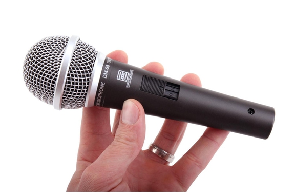 Pronomic DM-58 Microphone Vocal avec Interrupteur Set de Démarrage 5 pièces incl. 5x Pied + Pince + Câble image 5