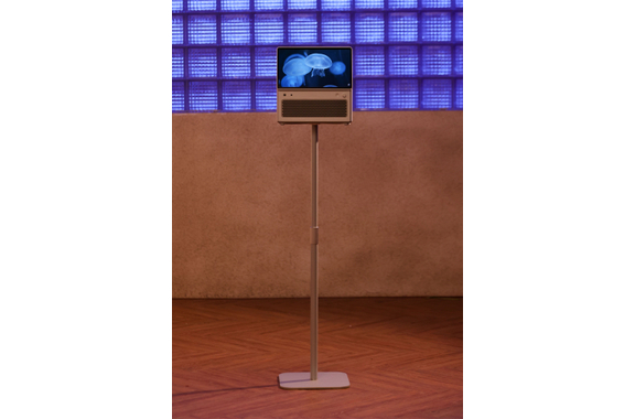 Lava Studio Stand image 5