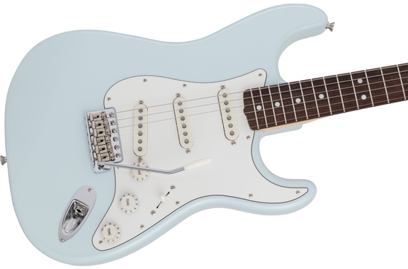 Fender Made in Japan Traditional Late '60s Stratocaster Sonic Blue image 5
