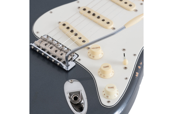 Fender Custom Shop 1967 Stratocaster Relic Aged Charcoal Frost Metallic image 5