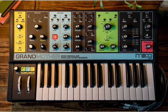 Moog Grandmother Set image 6