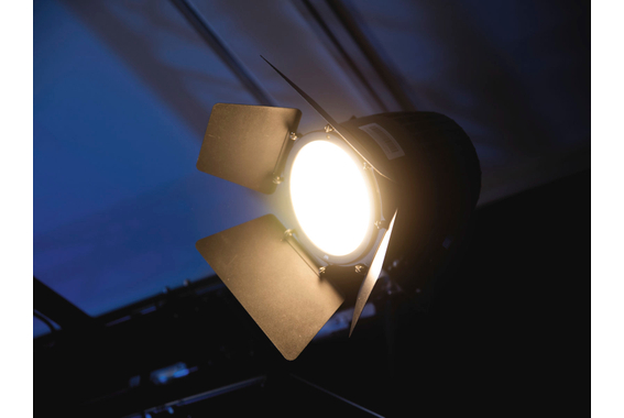 Eurolite LED Theatre COB 200 CW/WW image 6