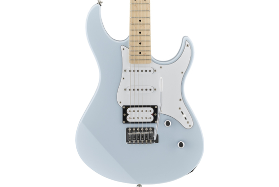 Yamaha Pacifica 112V Ice Blue Starter Set image 6