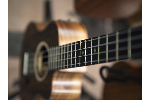 Dimavery UK-200 Tenor-Ukulele Koa  - Retoure (Zustand: gut) image 6