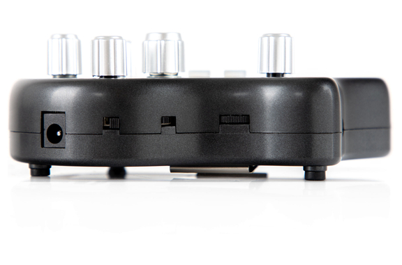 Rocktile GP-10 / BB-860A Set de Amplificador para Guitarra image 6