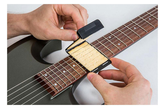Rockcare StringJet 64 Snaarreiniger image 6